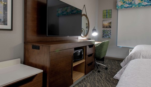 Room, 2 Queen Beds, Accessible (Hearing)