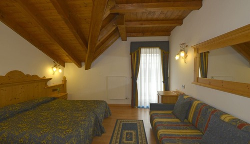 Double or Twin Room (Alpin)