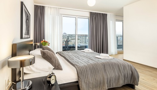 Suite, 2 Bedrooms, Balcony