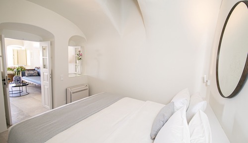 Katina Villa with outdoor Hot Tub