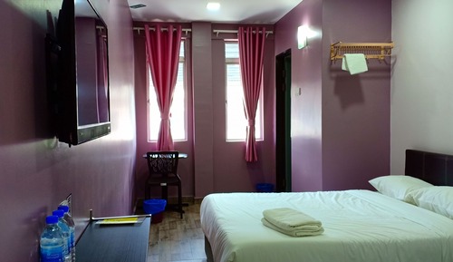 Comfort Triple Room