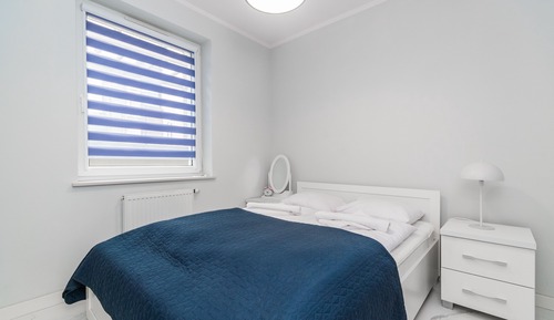 Apartment (10 D)