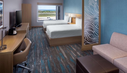 Room (2 Double Beds and 1 Sofa Bed)