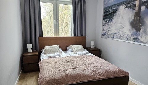 Apartment (58)