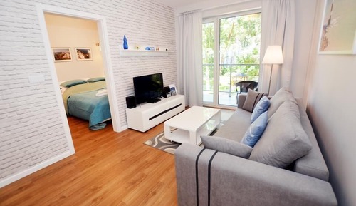 Apartment (S14)
