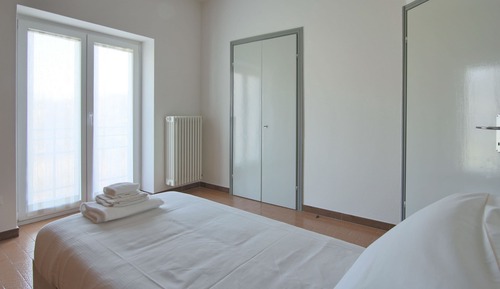 Apartment (2 Bedrooms)