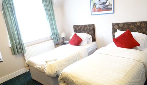 Twin Room, Shared Bathroom