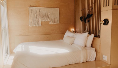 Panoramic Room