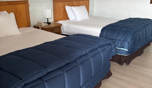 Room (Queen Room with Two Queen Beds)