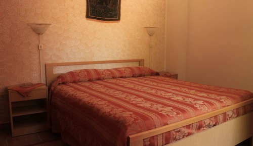Triple Room, 2 Bedrooms