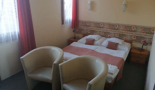 Classic Double Room