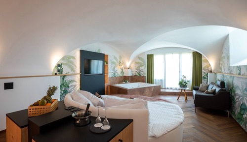 Junior Double Room