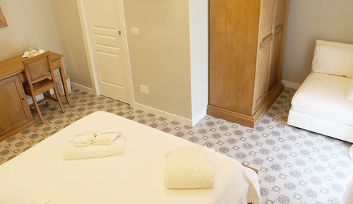 Deluxe Triple Room, Sea View (Vittoria)