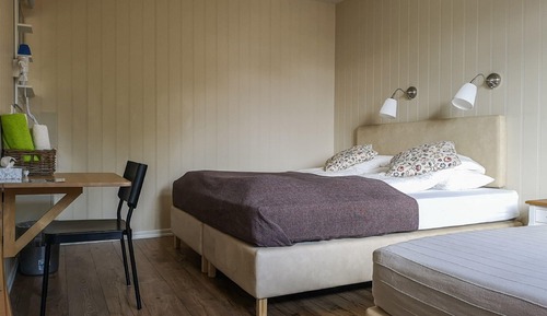 Triple Room, Shared Bathroom