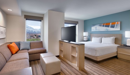 Studio Suite, 1 King Bed with Sofa bed