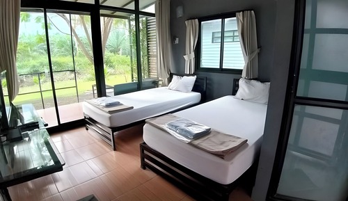 Bungalow, 2 Twin Beds