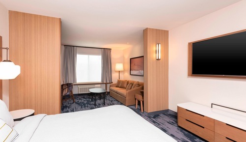 Executive Suite, 1 King Bed with Sofa bed