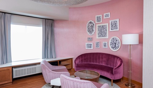 Suite, 1 King Bed