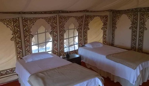 Deluxe Tent, 2 Twin Beds, Non Smoking