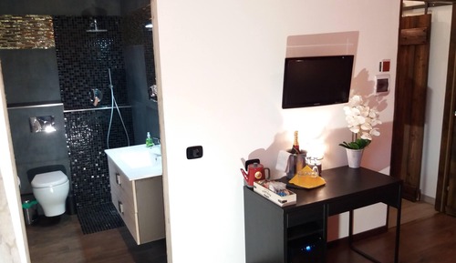 Executive Triple Room, Multiple Beds, Non Smoking, Refrigerator