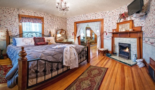 Independence Suite 