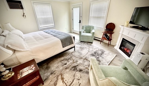 Room, 1 King Bed, Patio, Ground Floor (7)