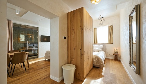Superior Apartment, Multiple Beds