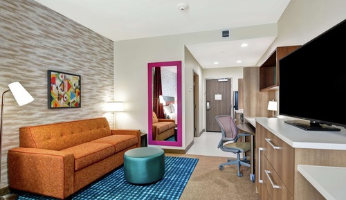 Studio, 1 King Bed, Accessible (Hearing)