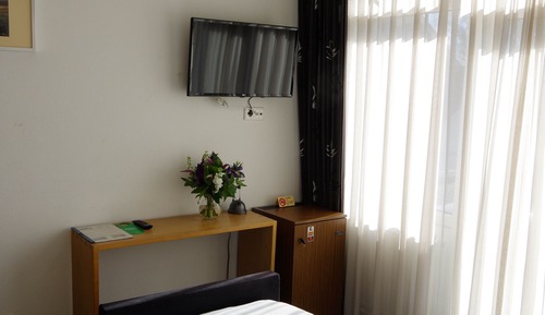 Comfort Single Room