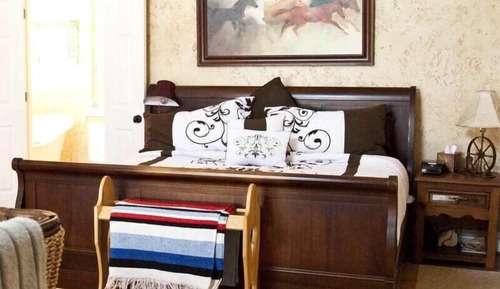 The Longhorn Suite