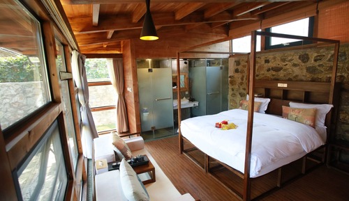 Signature Cottage