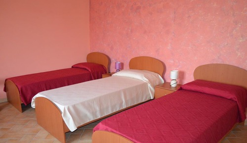 Triple Room, Shared Bathroom