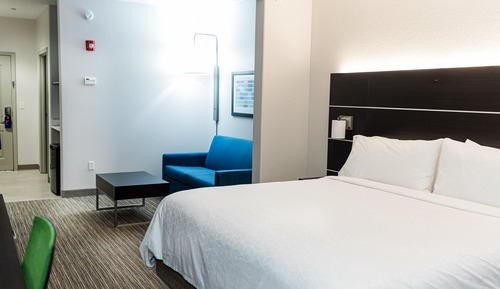 Suite, 1 King Bed with Sofa bed (Add Living Area)