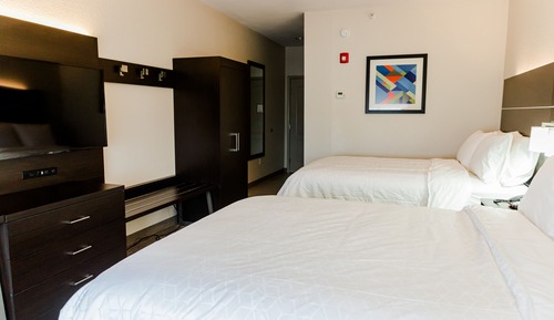 Standard Room, 2 Queen Beds, Accessible (Comm, Mobil Tub)