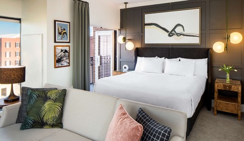 Ellis Square Suite