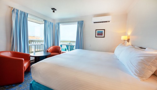 Classic Room, 1 Queen Bed, View (Percé Rock)