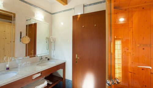 Double Room (Elegance)