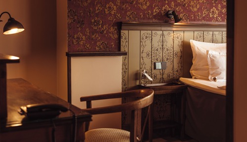 Junior Suite (with Morning Gym Access)
