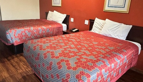 Standard Room, 2 Queen Beds, Non Smoking