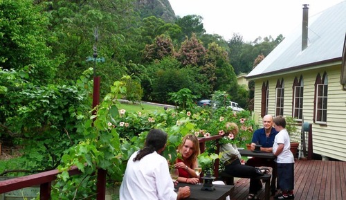  Beerwah Room