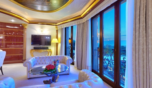 Presidential Suite, Sea View