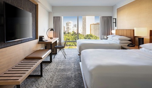 Traditional Room, 2 Queen Beds, City View (Hearing Accessible)