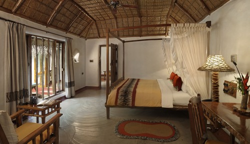 Pool Hut