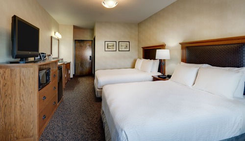 Deluxe Room, 2 Queen Beds, Non Smoking