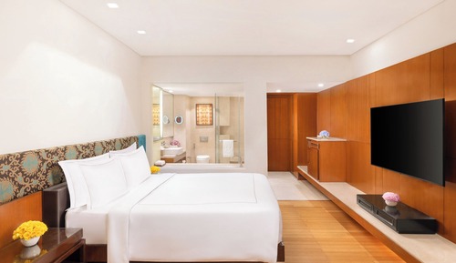 Superior Room, 1 King Bed