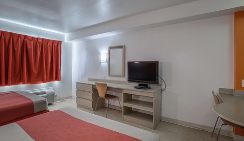 Standard Room, 2 Queen Beds, Smoking