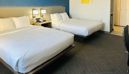 Room, 2 Queen Beds, Accessible, Non Smoking