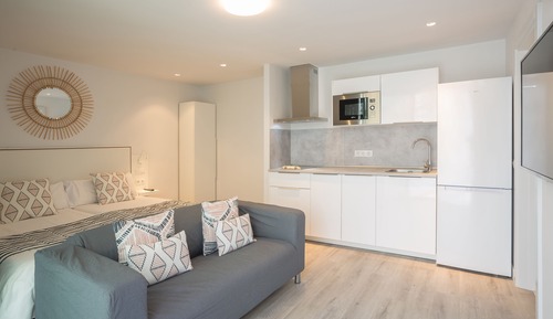 Standard Studio, 2 Twin Beds