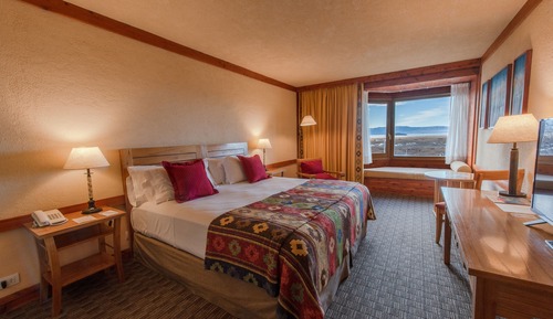 Superior Room, Lake View