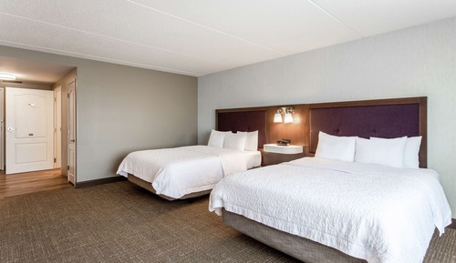 Room, 2 Queen Beds, Accessible, Non Smoking